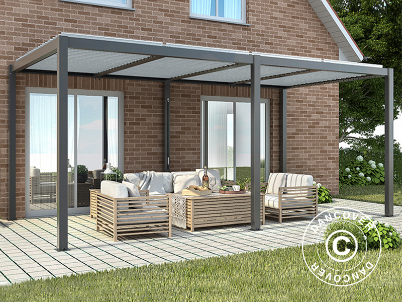 Freestanding pergola for pleasant shade and shelter